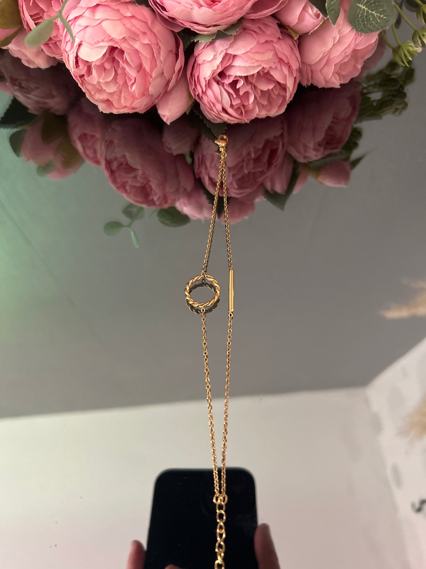 Bracelet double rang doré à pendentifs anneau torsadé & barre