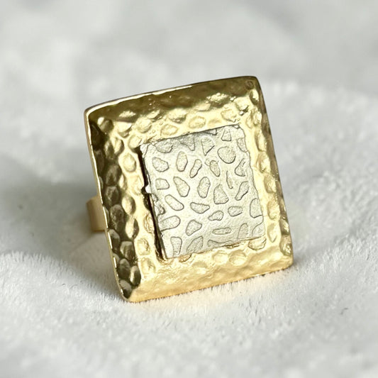 Bague carrée bicolore dorée et argentée ajustable